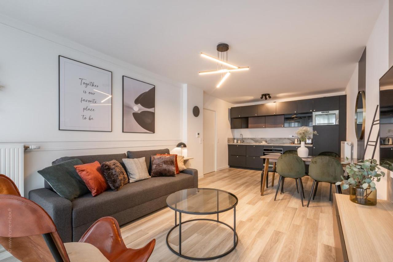 Le Celeste By Plaza Serris Exterior photo